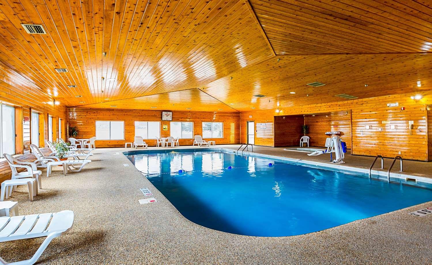 swimming pool spa