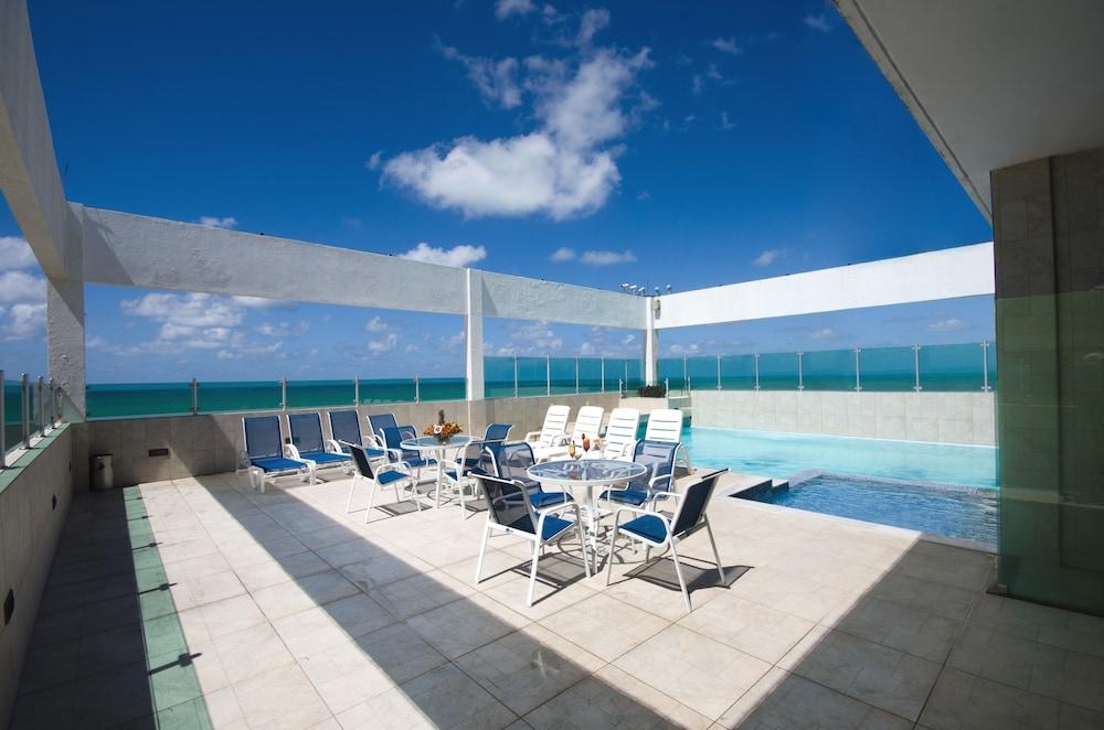 swimming pool spa