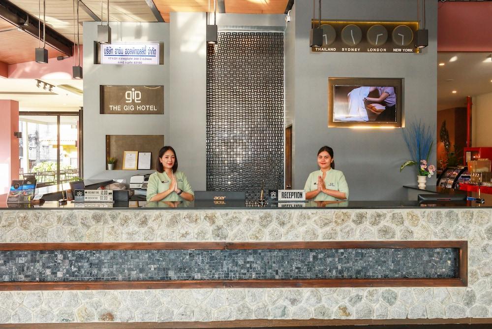 lobby