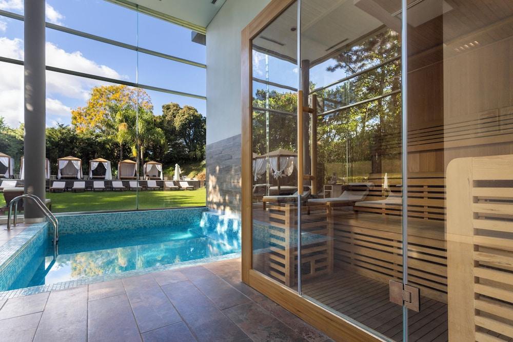 swimming pool spa