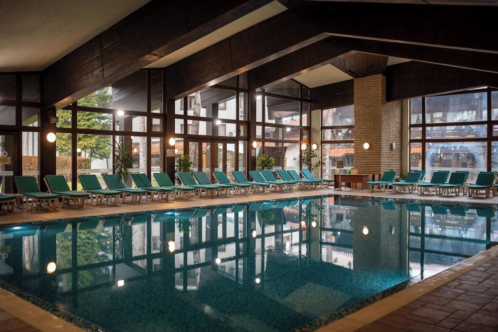 swimming pool spa