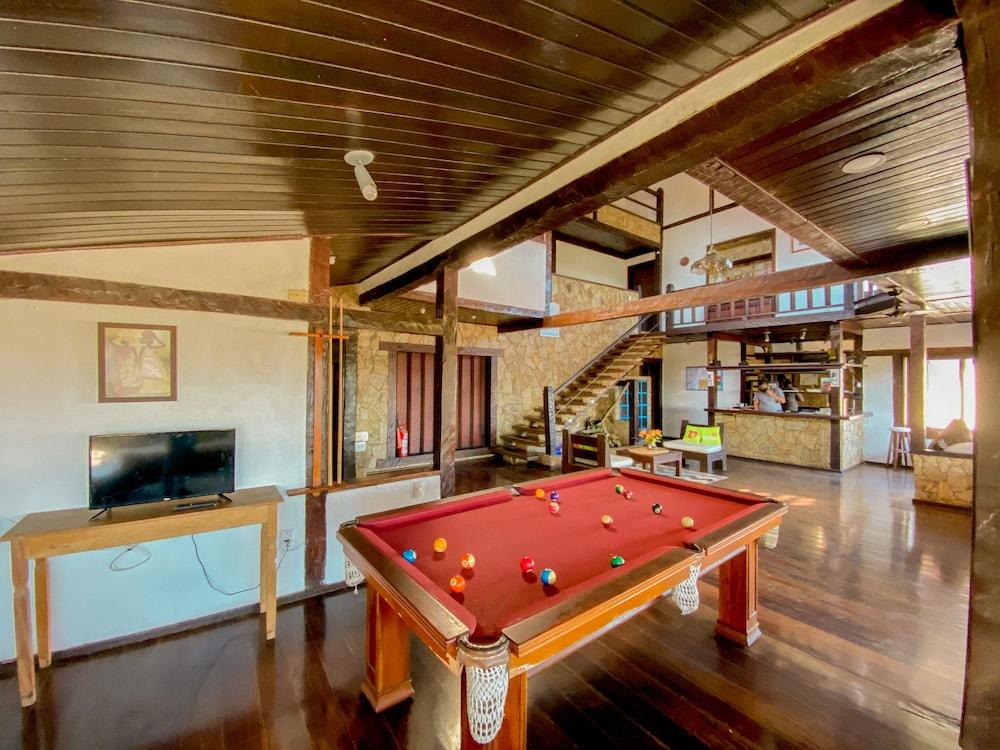 swimming pool spa