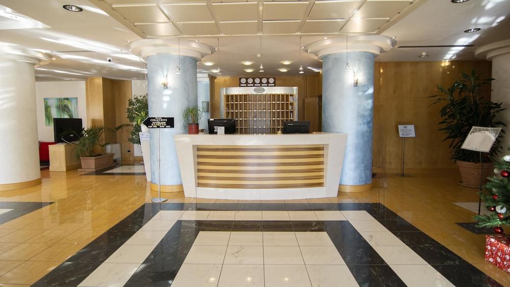lobby