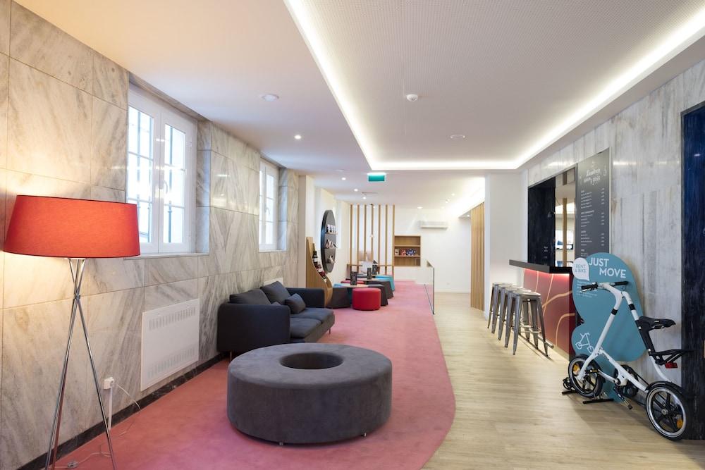 lobby