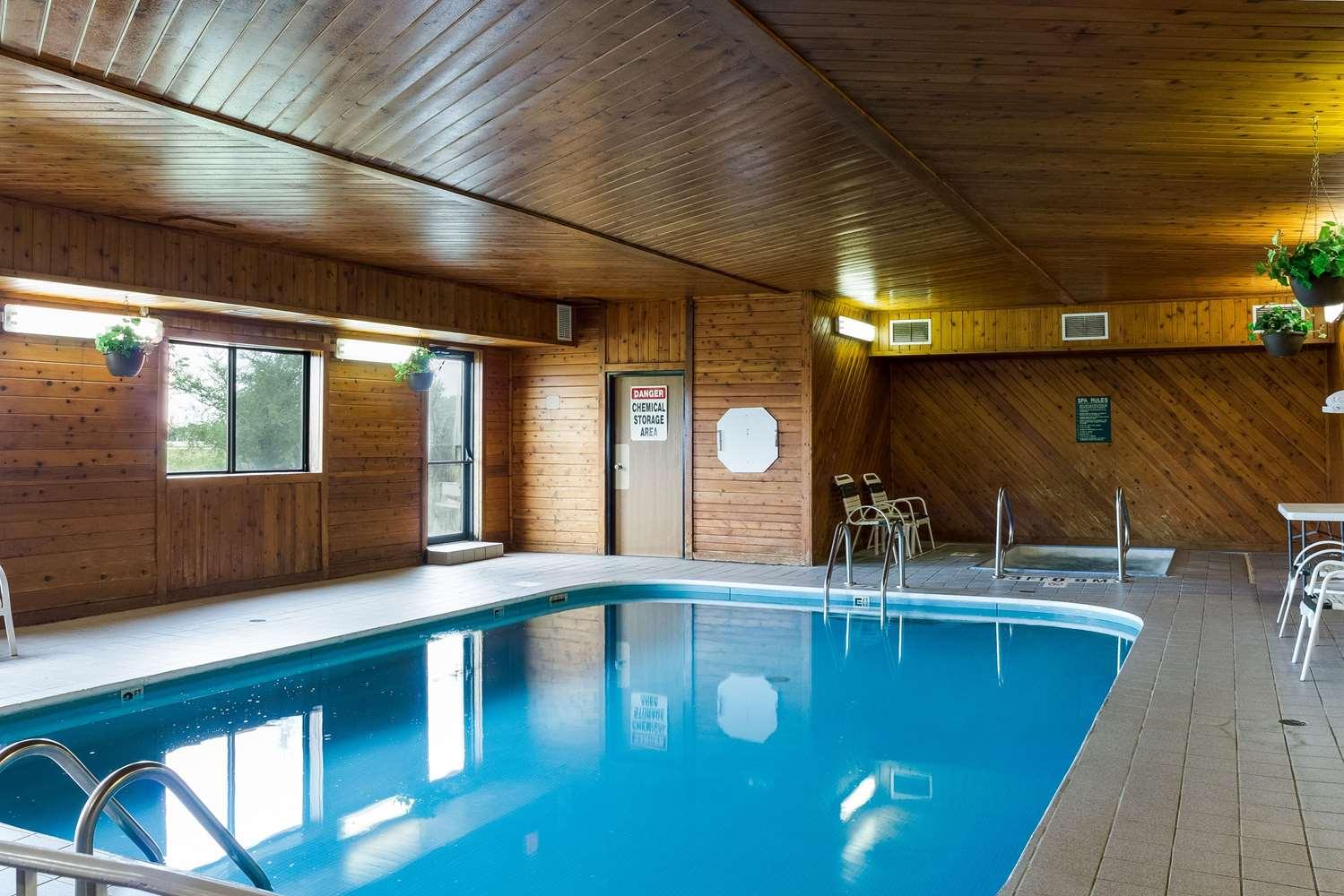 swimming pool spa