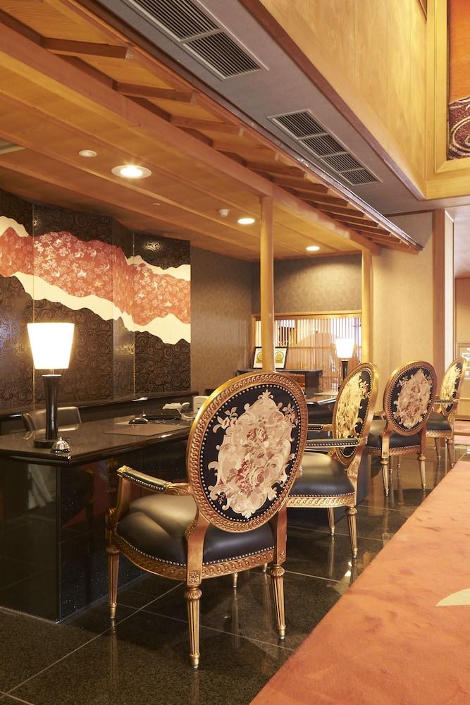 restaurant-cafeteria