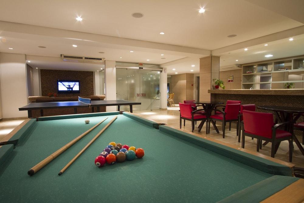 swimming pool spa