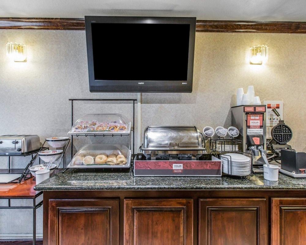 restaurant-cafeteria
