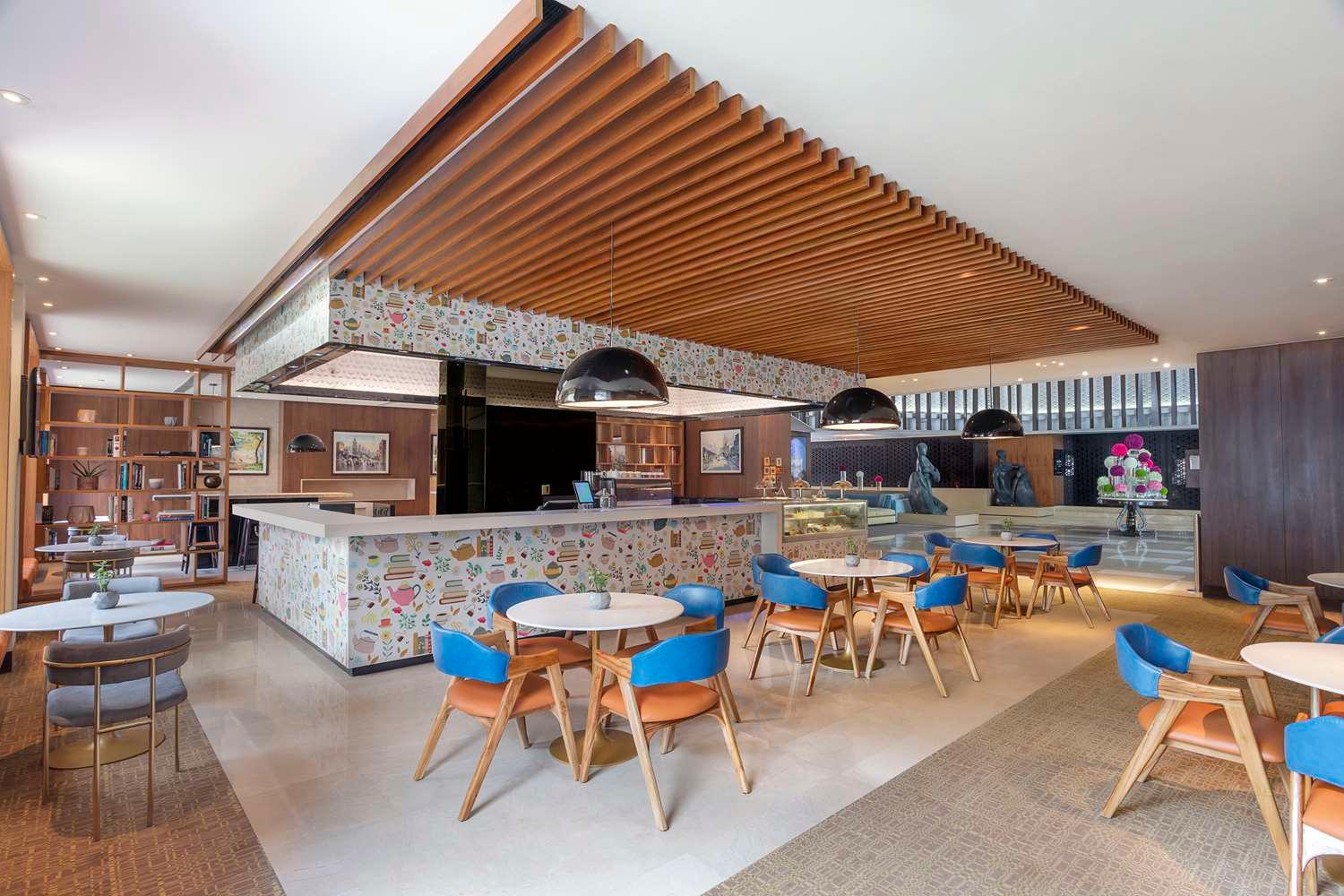restaurant cafeteria