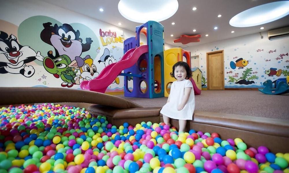 play_area
