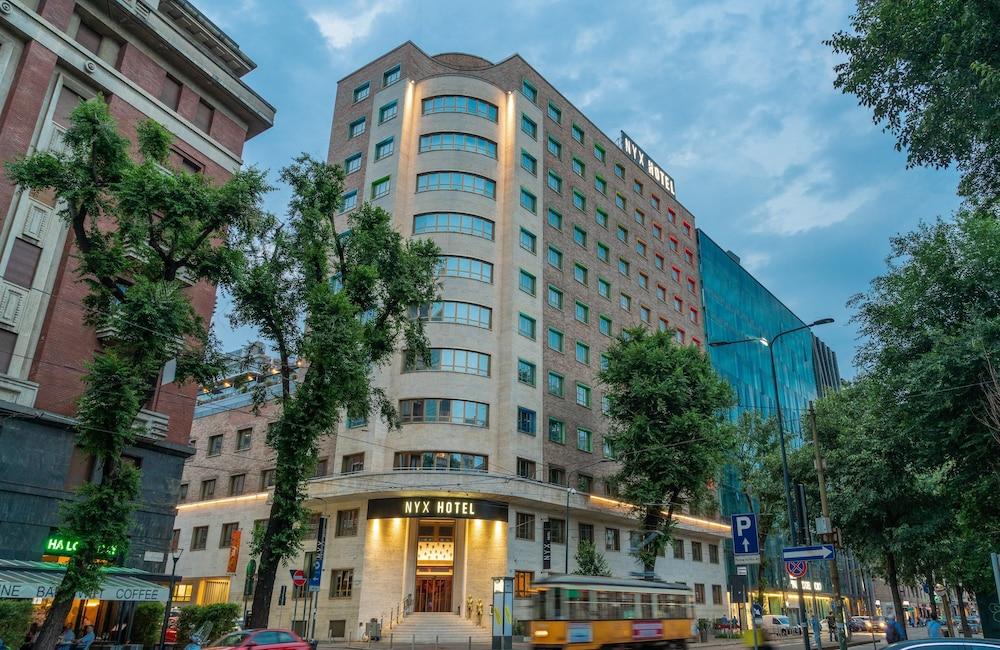 hotel