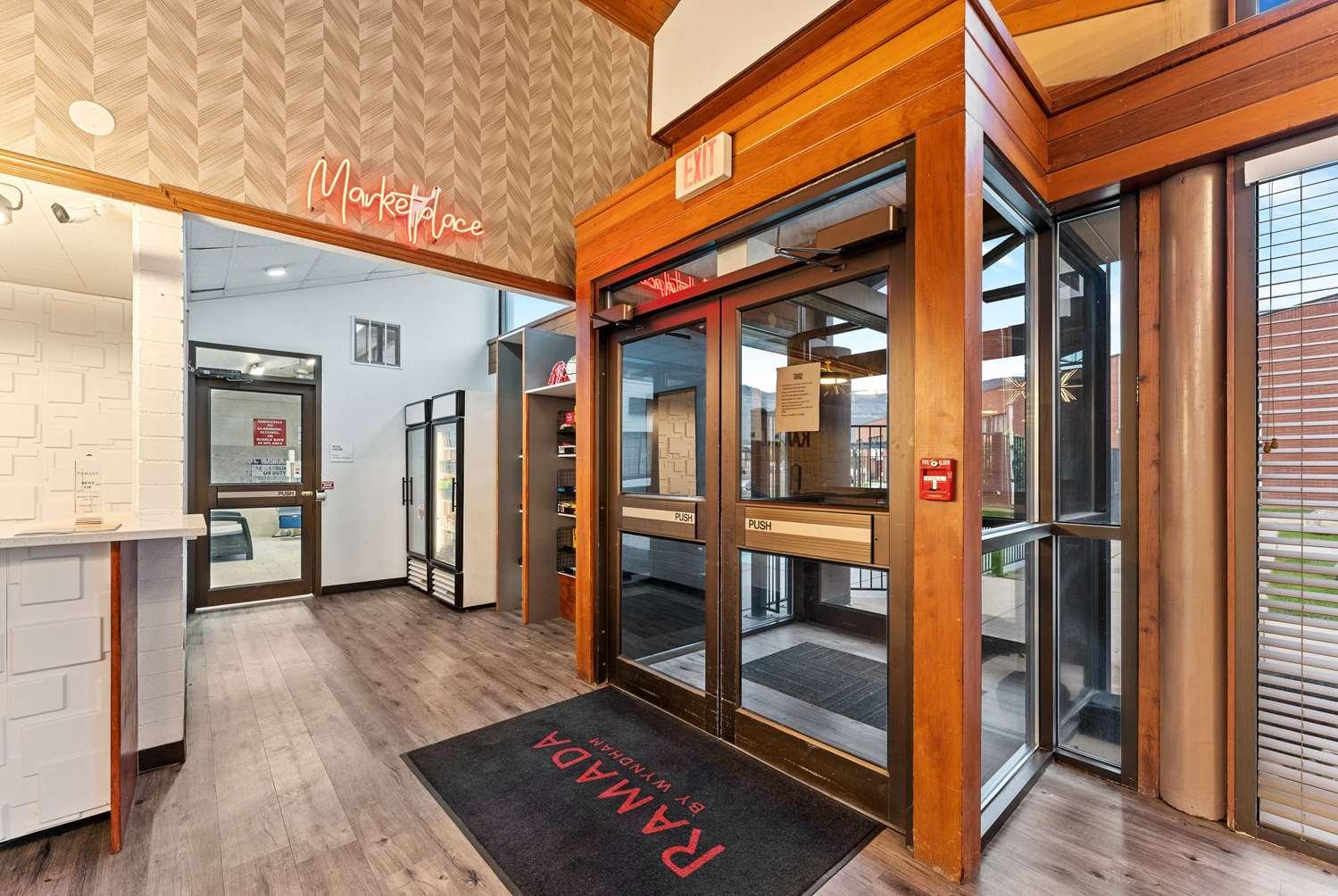 lobby