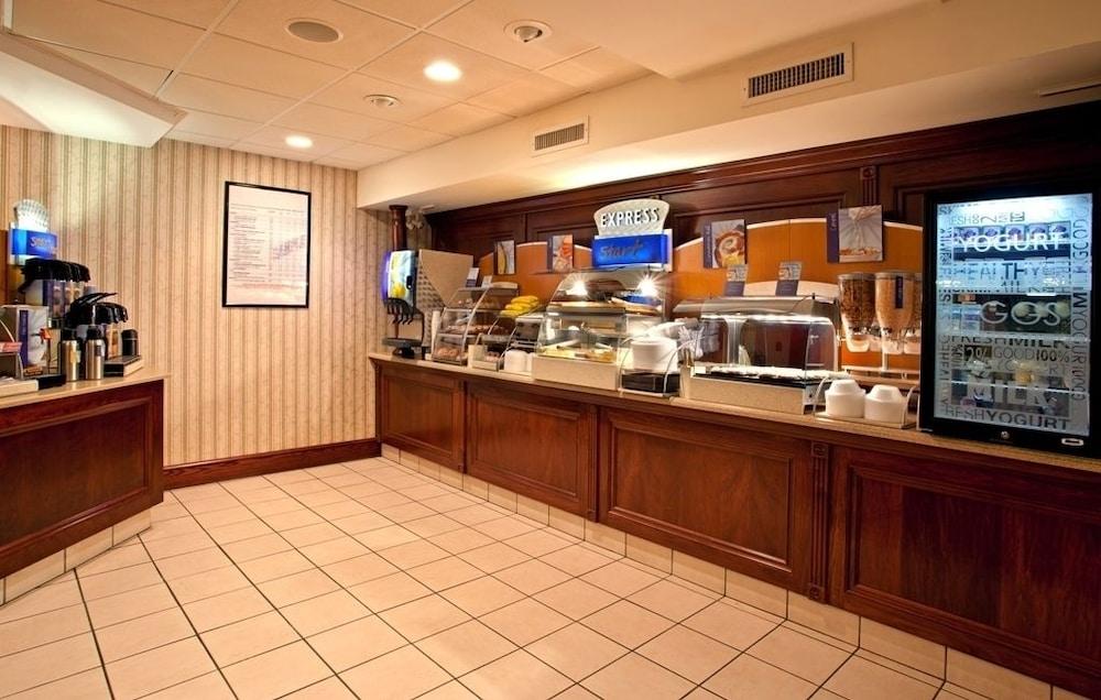 restaurant-cafeteria