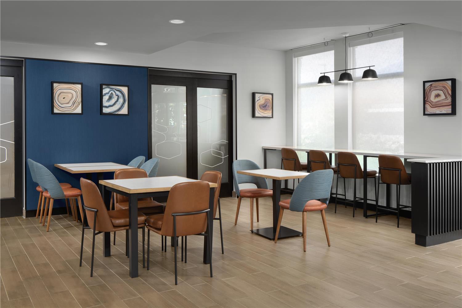 restaurant cafeteria