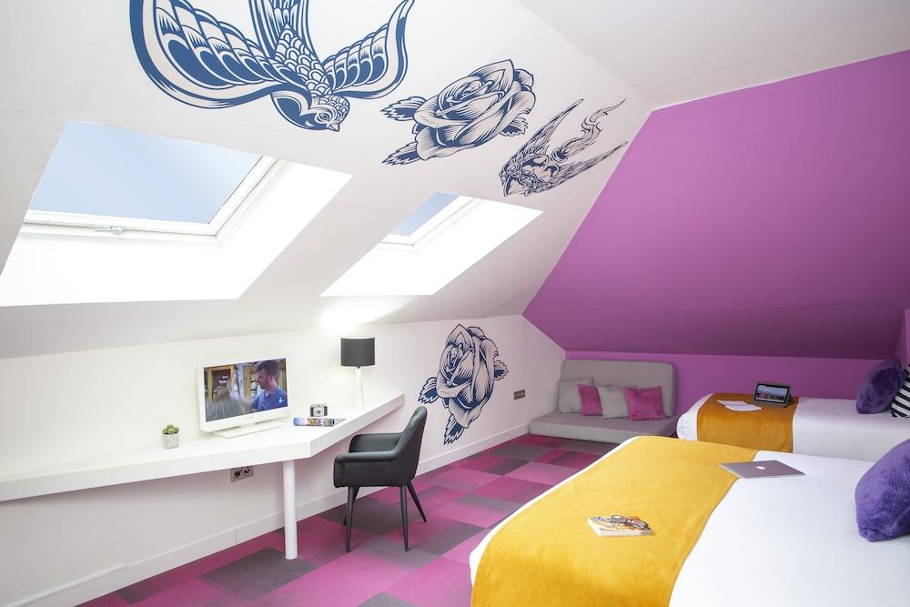 rooms