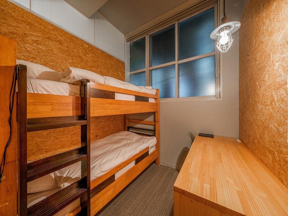 swimming pool spa