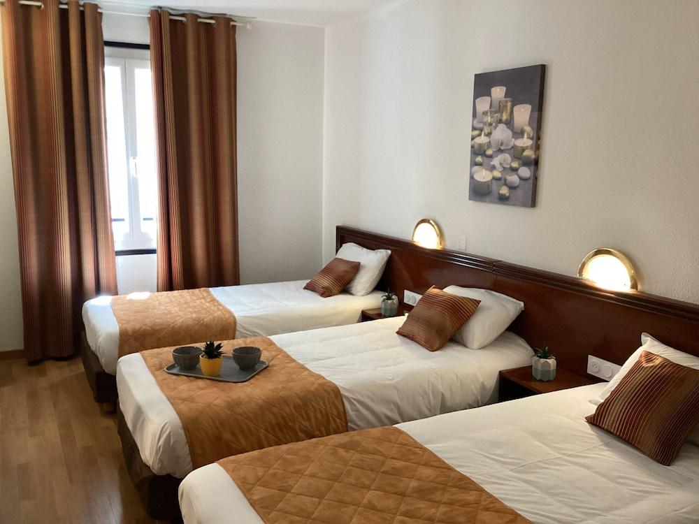 rooms