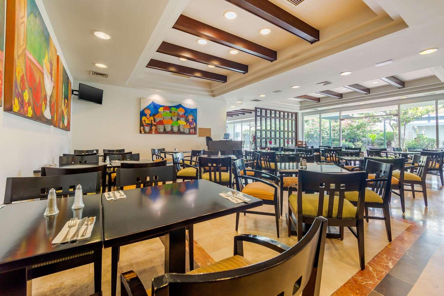 restaurant cafeteria