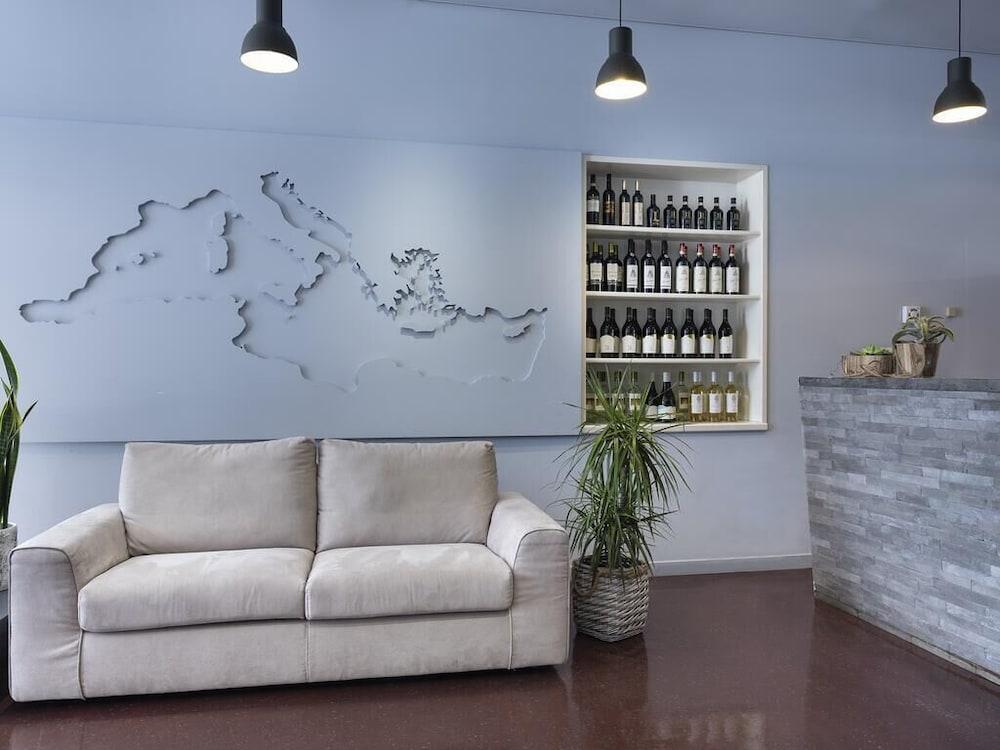 lobby