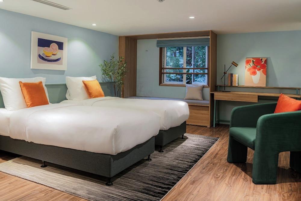 rooms