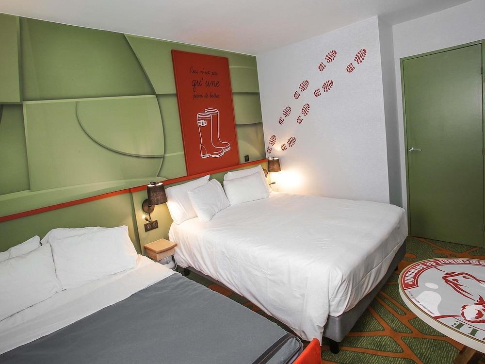 rooms