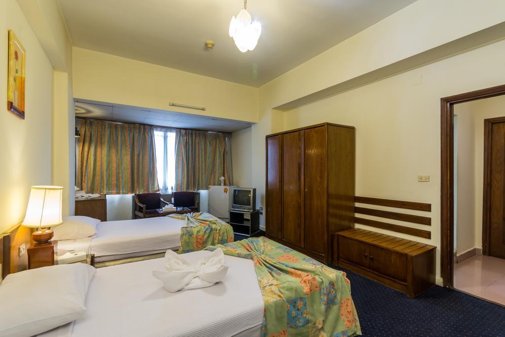 cairo khan hotel