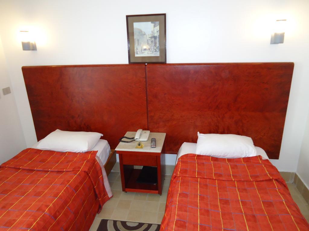 Pharaohs Doki Hotel Cairo