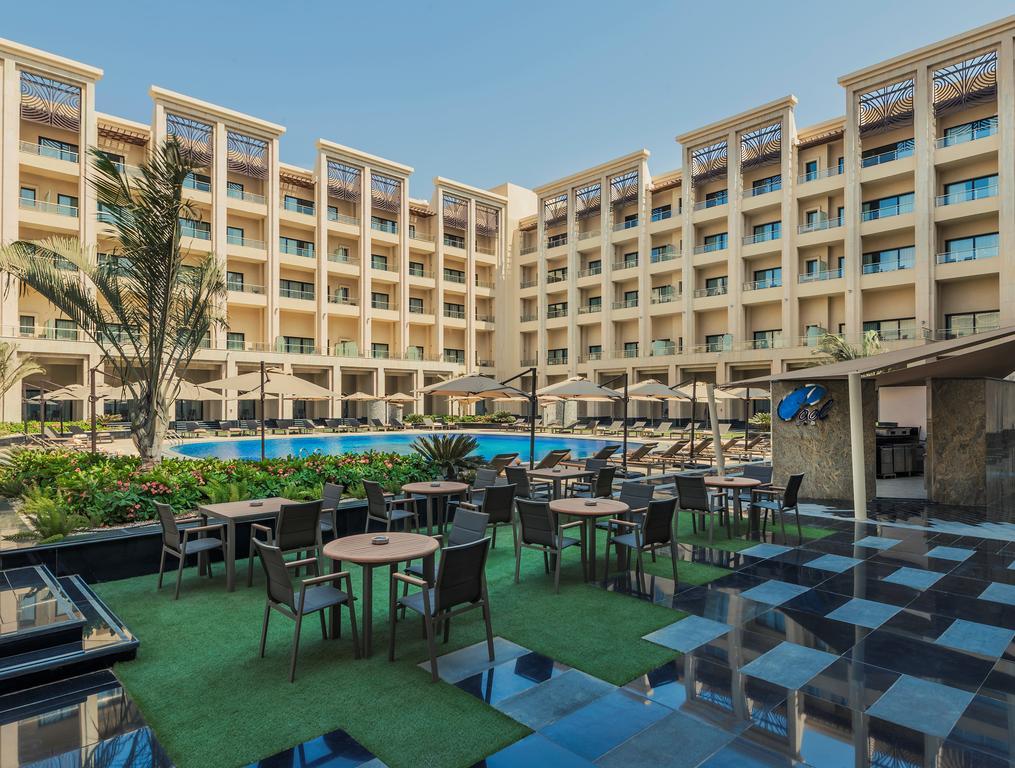 Triumph Luxury Hotel