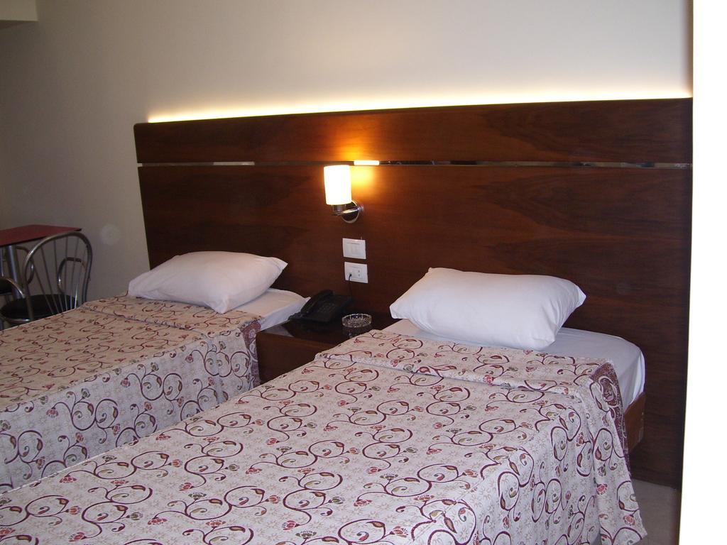 Pharaohs Doki Hotel Cairo