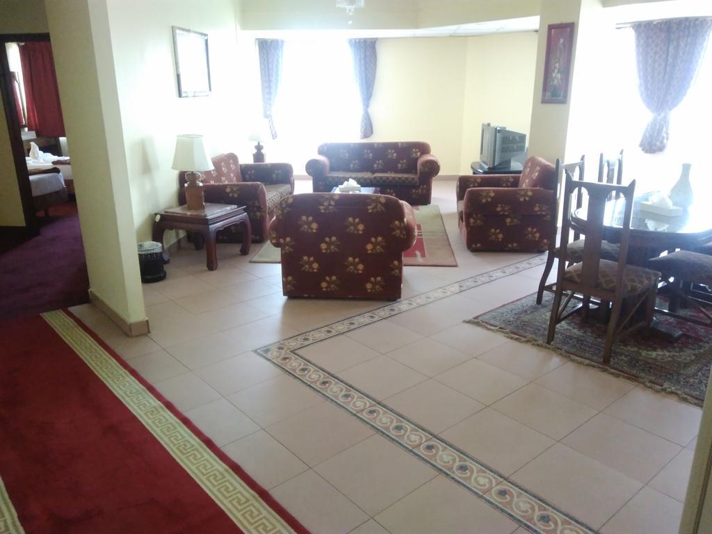 cairo khan hotel