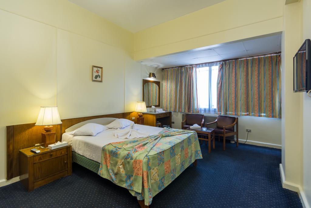 cairo khan hotel