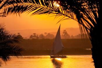 Hilton Luxor Resort & Spa