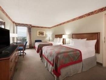 Holiday Inn Civic Center