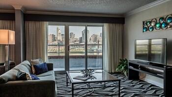 Embassy Suites by Hilton Cincinnati - RiverCenter (Covington, KY)