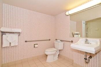 Holiday Inn Concord