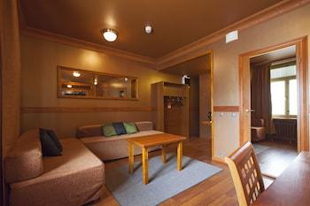 Kantarellis' Suites