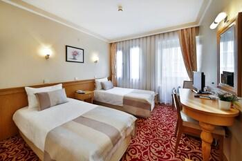 Sidonya Otel