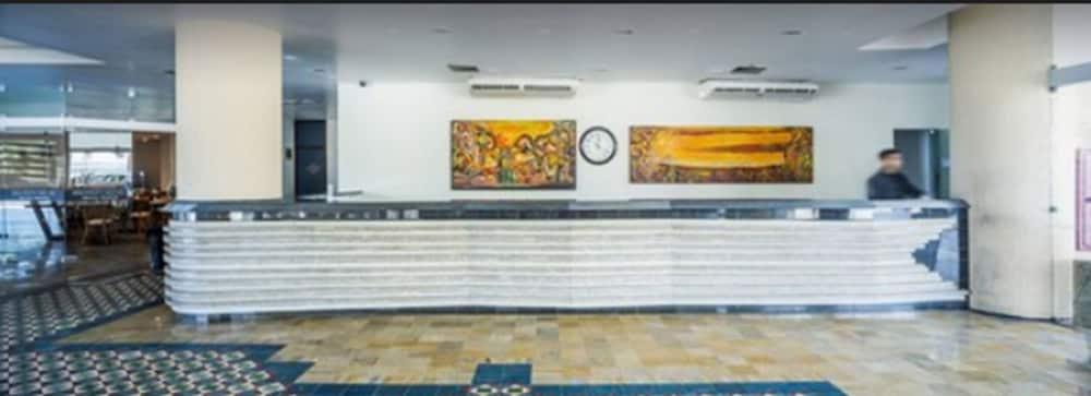 lobby