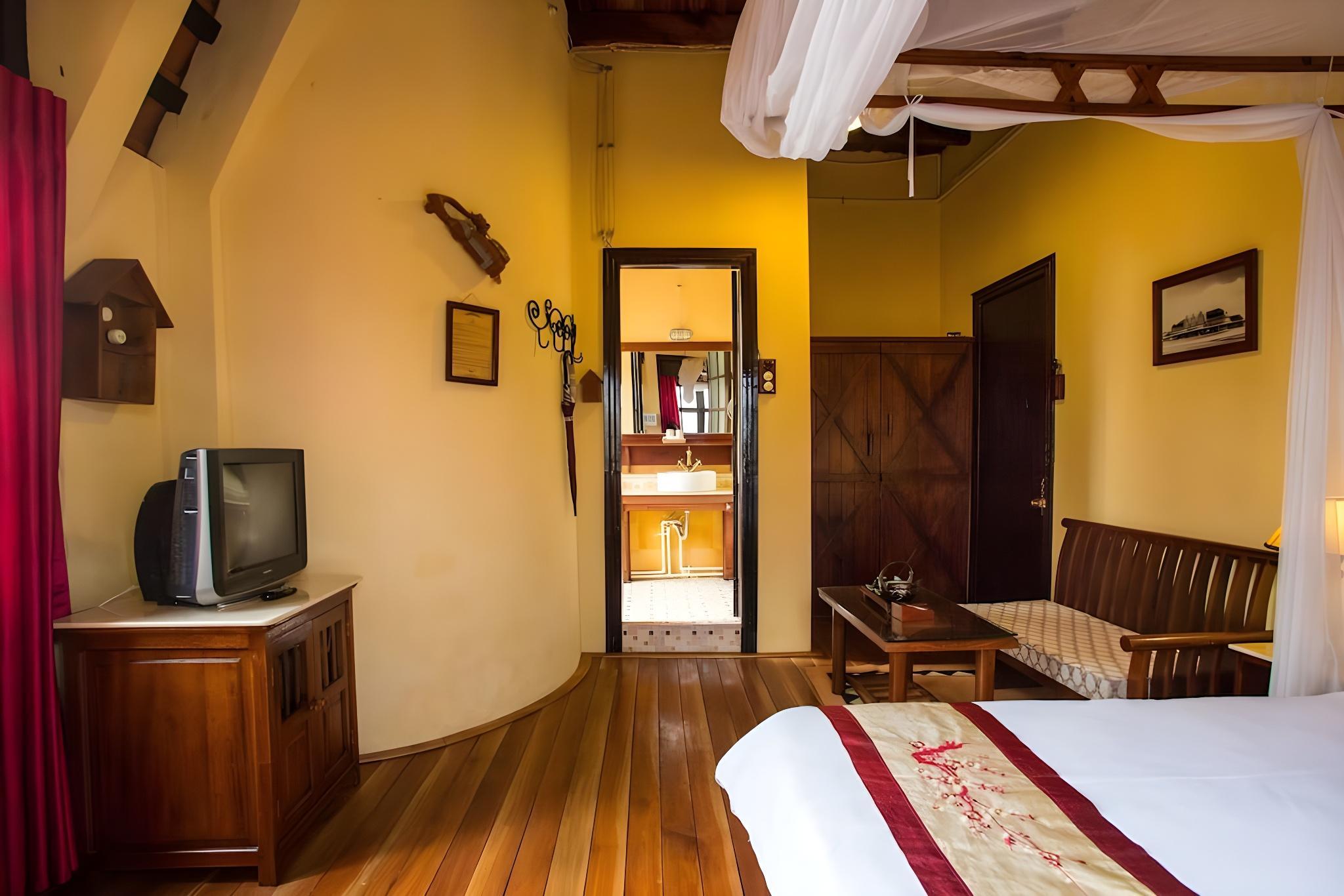 rooms