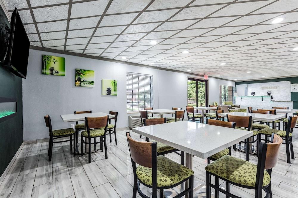 restaurant-cafeteria