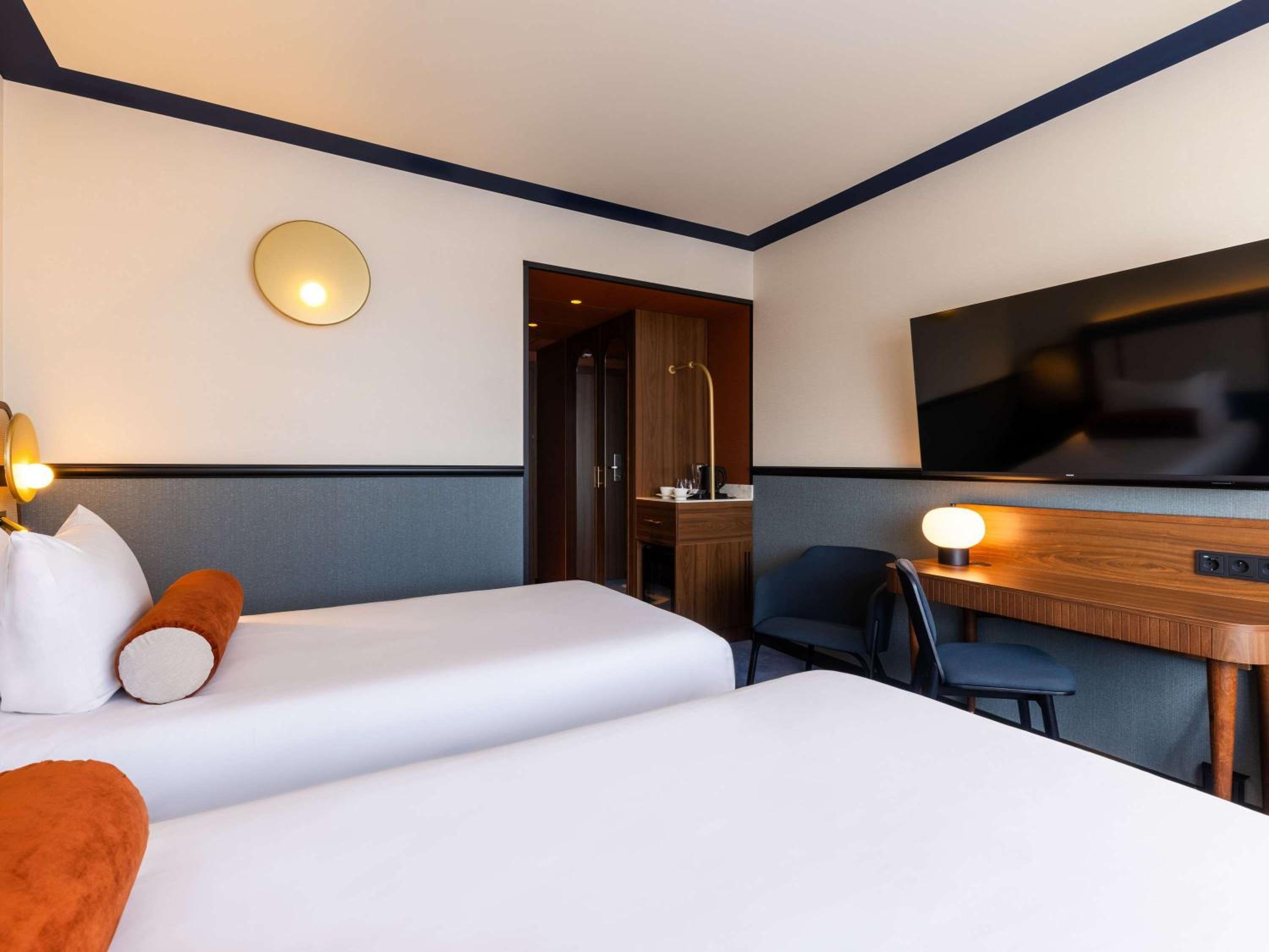 rooms
