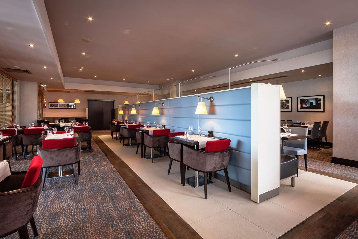 restaurant cafeteria