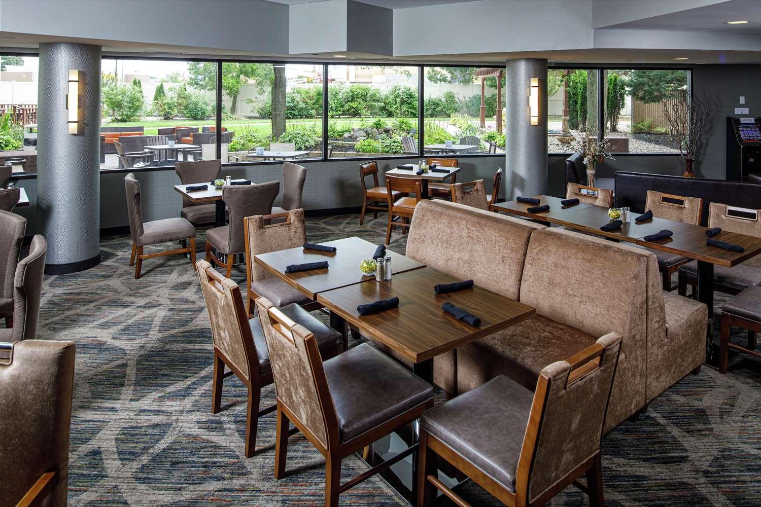 restaurant cafeteria