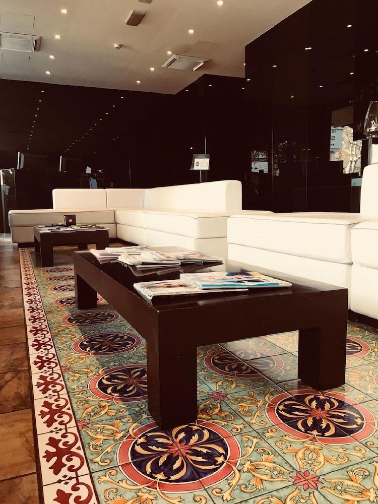 lobby