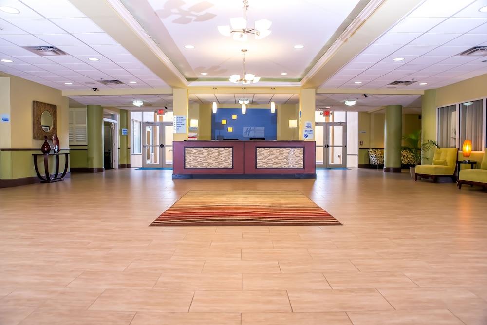 lobby