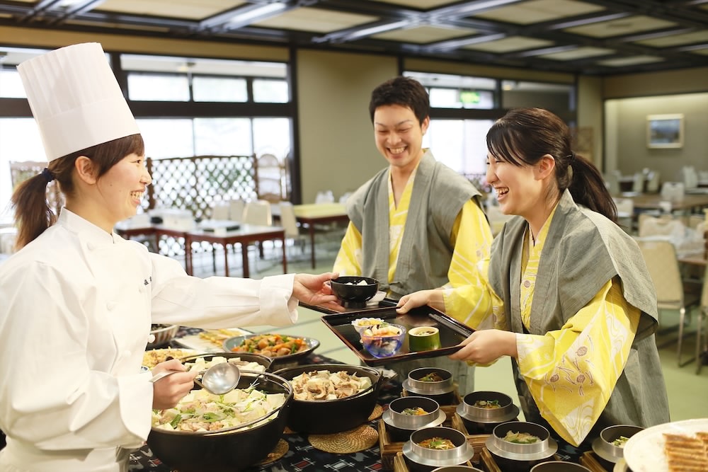 restaurant-cafeteria