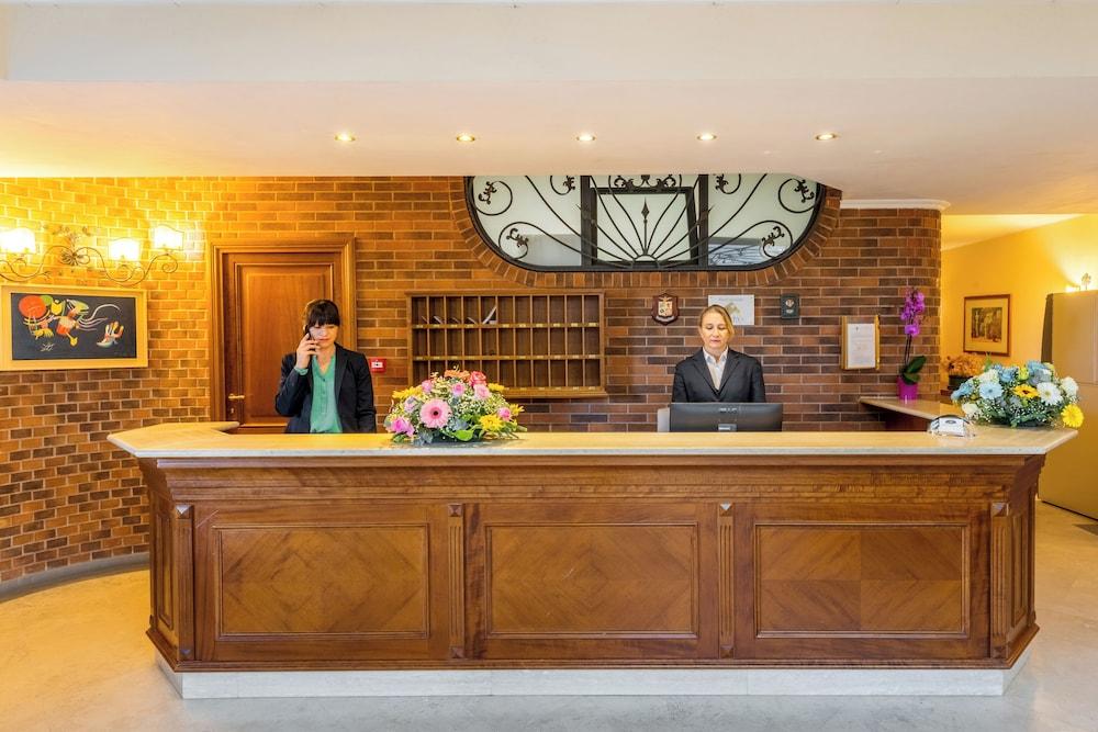 lobby