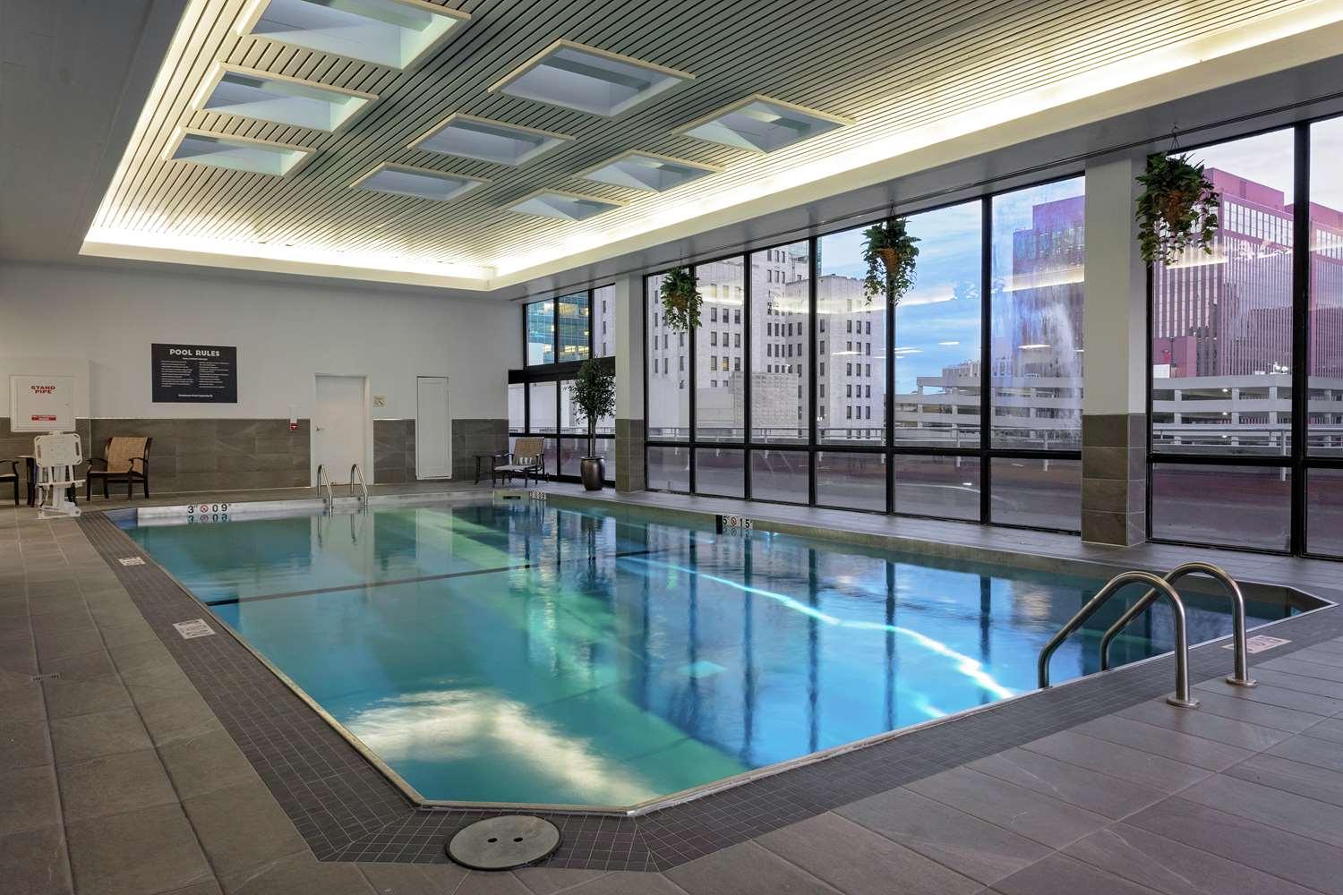 swimming pool spa