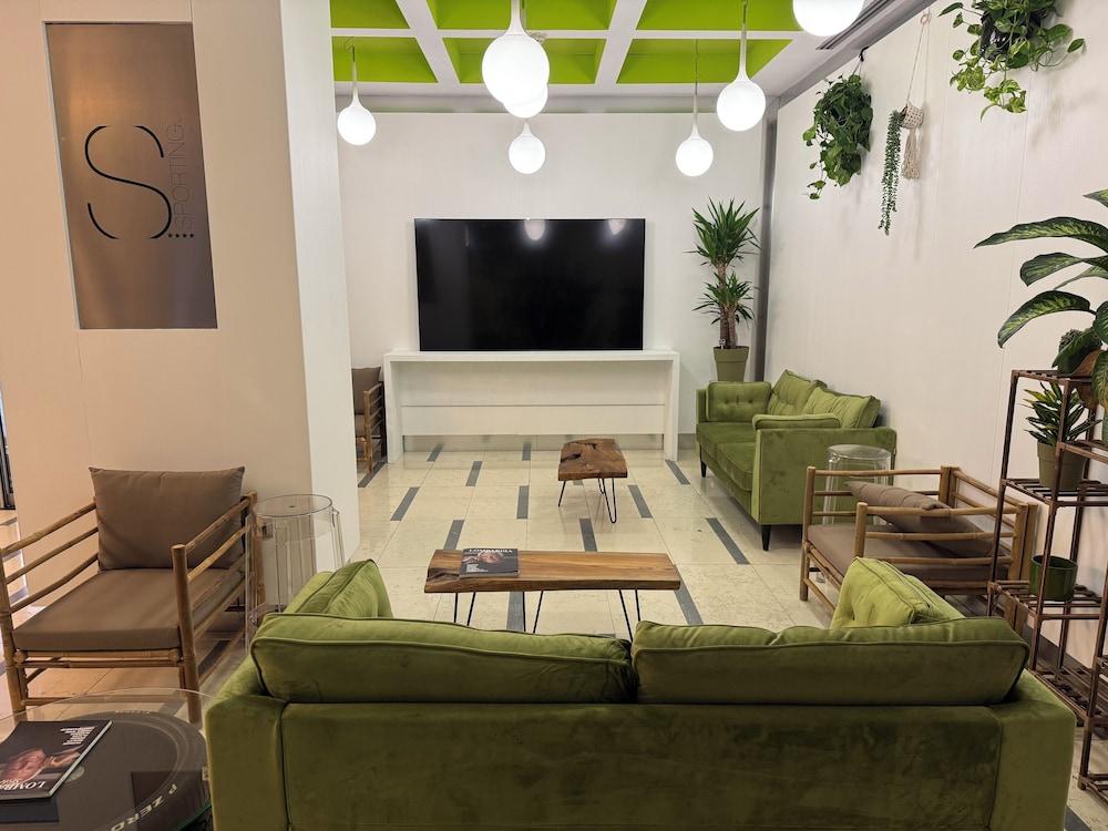 lounge