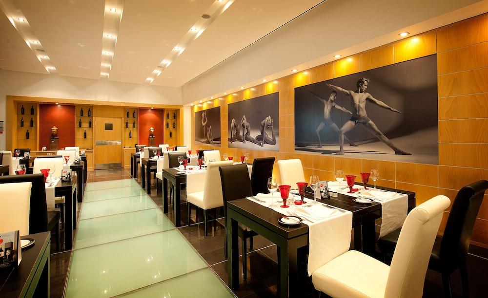 restaurant-cafeteria